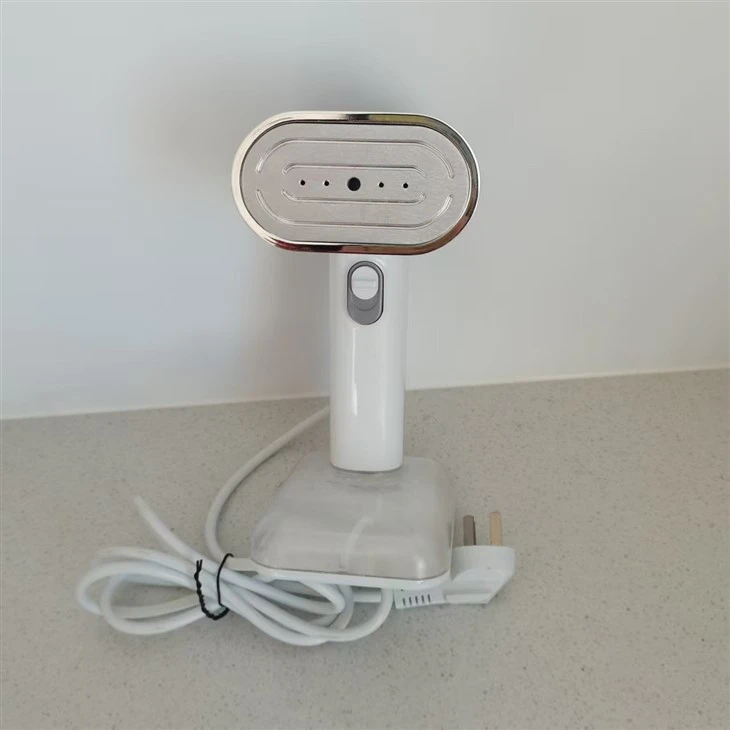 Portable Suits Steamer